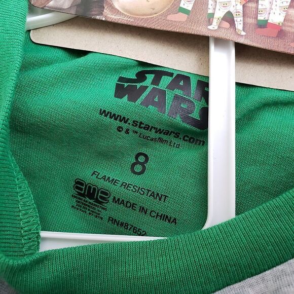 Star Wars 8 Multicolor Mandalorian Baby Yoda Pajama Set  Cute - Picture 4 of 6